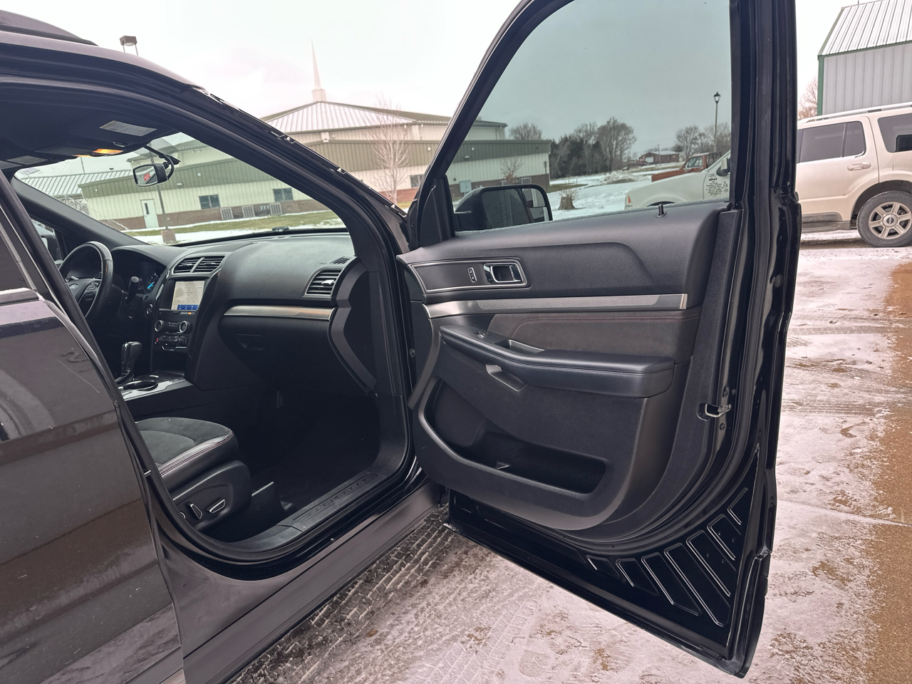 Ford Explorer XLT 4WD 2018