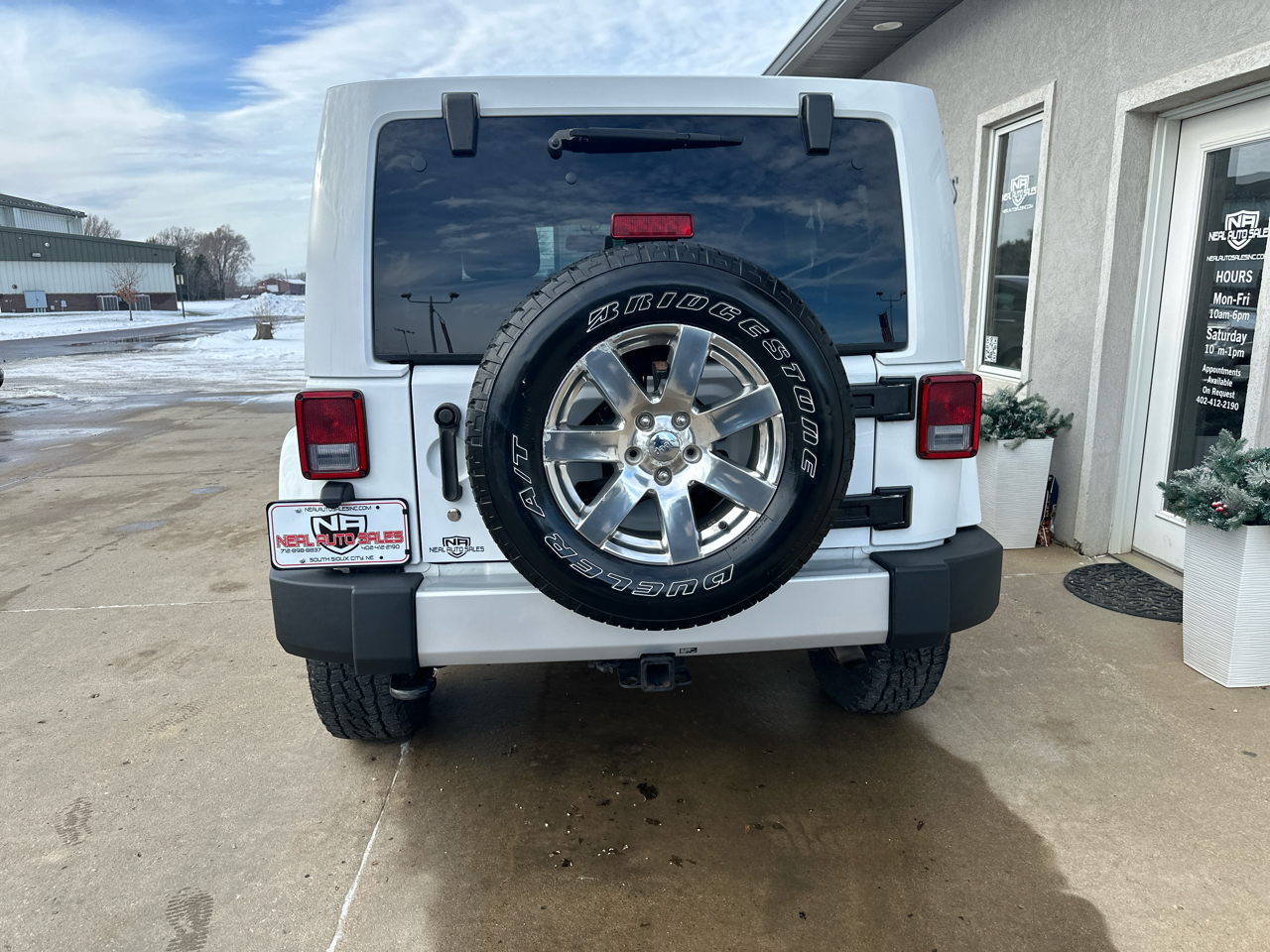 Jeep Wrangler Unlimited 4WD 4dr Sahara 2015