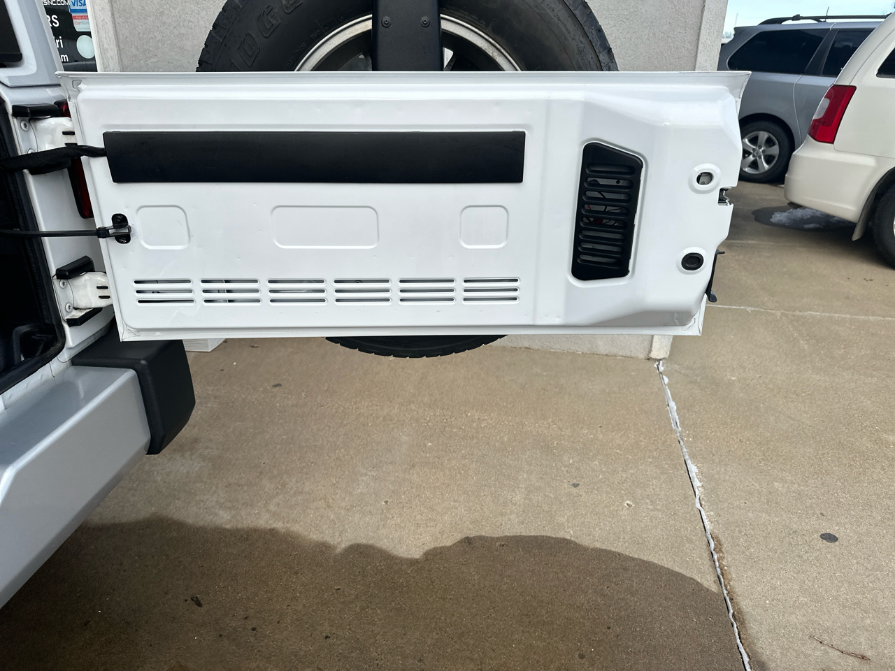 Jeep Wrangler Unlimited 4WD 4dr Sahara 2015