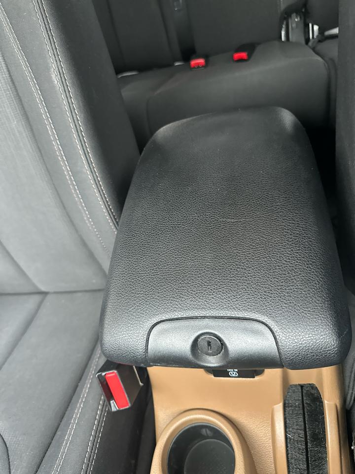 Jeep Wrangler Unlimited 4WD 4dr Sahara 2015