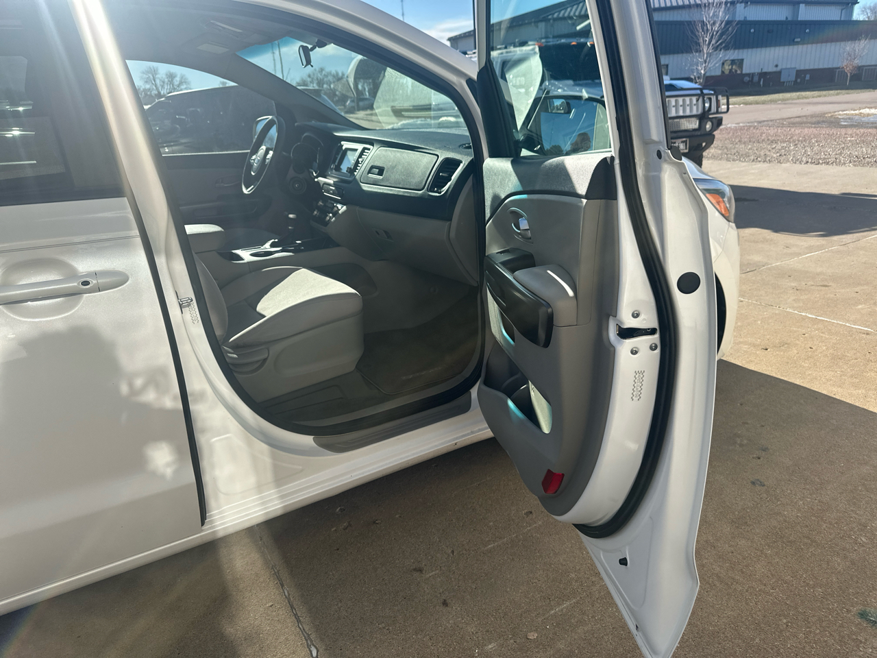 Kia Sedona LX FWD 2020