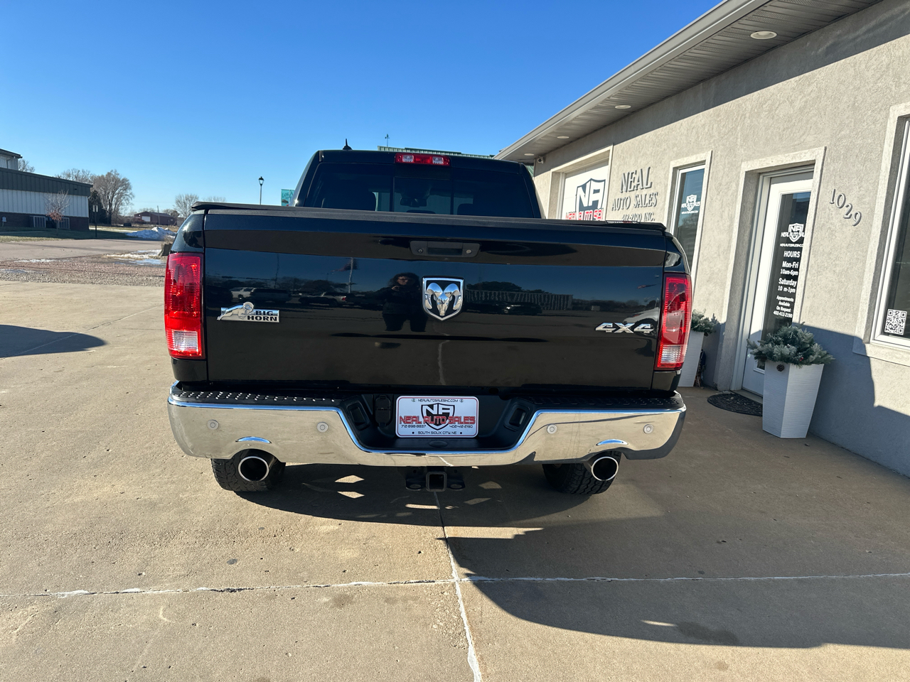 RAM 1500 Big Horn 4x4 Crew Cab 6'4" Box 2018