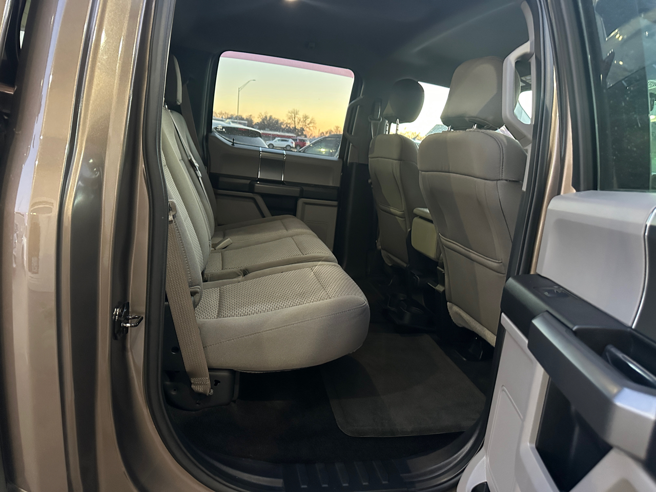 Ford F-150 XLT 4WD SuperCrew 5.5' Box 2017