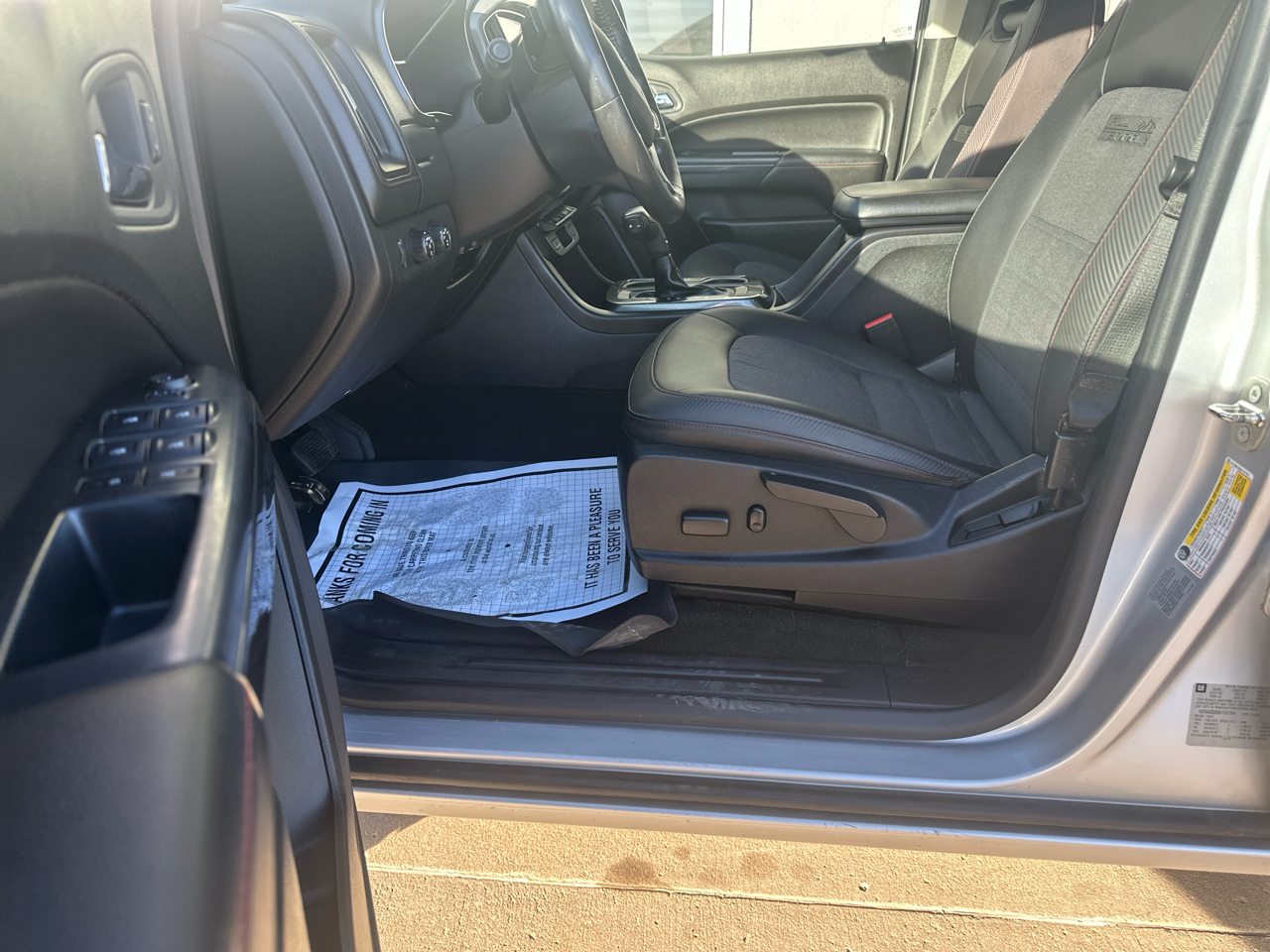 GMC Canyon 4WD Crew Cab 128.3" SLE 2016