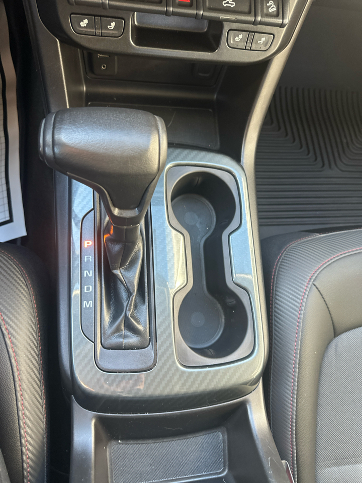 GMC Canyon 4WD Crew Cab 128.3" SLE 2016