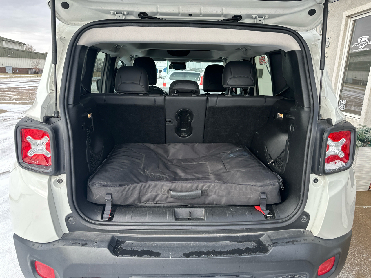 Jeep Renegade 4WD 4dr Trailhawk 2016