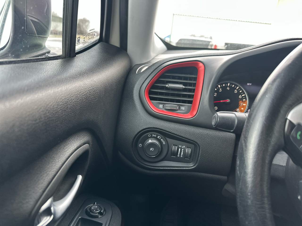 Jeep Renegade 4WD 4dr Trailhawk 2016