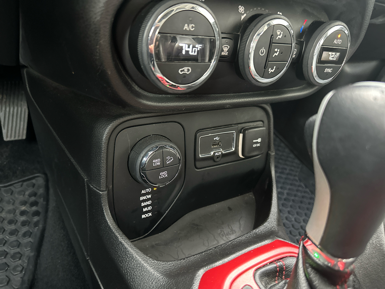 Jeep Renegade 4WD 4dr Trailhawk 2016