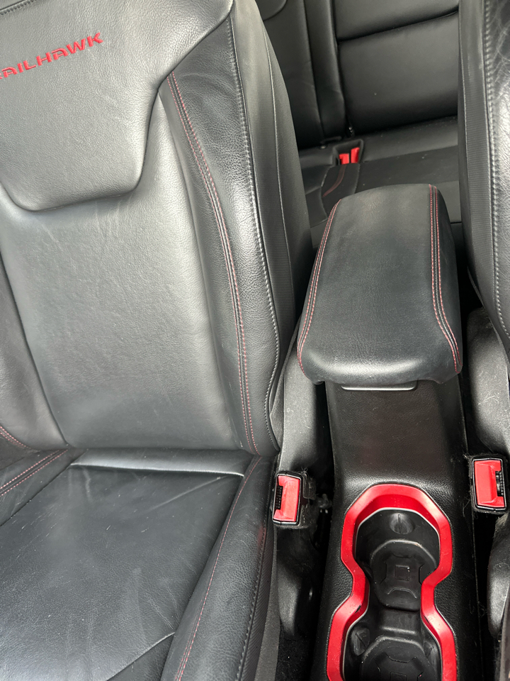 Jeep Renegade 4WD 4dr Trailhawk 2016