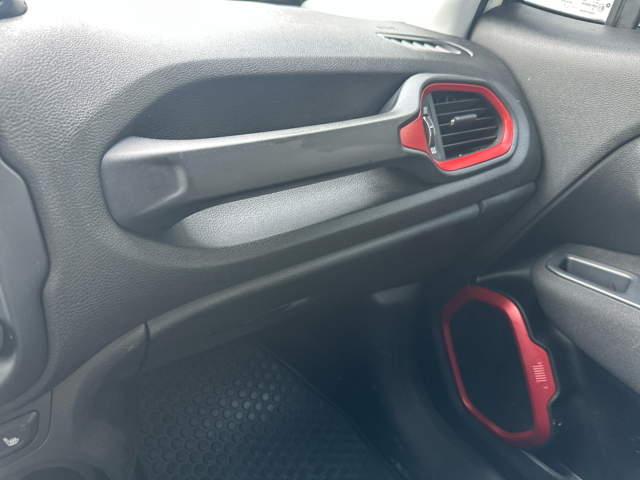 Jeep Renegade 4WD 4dr Trailhawk 2016