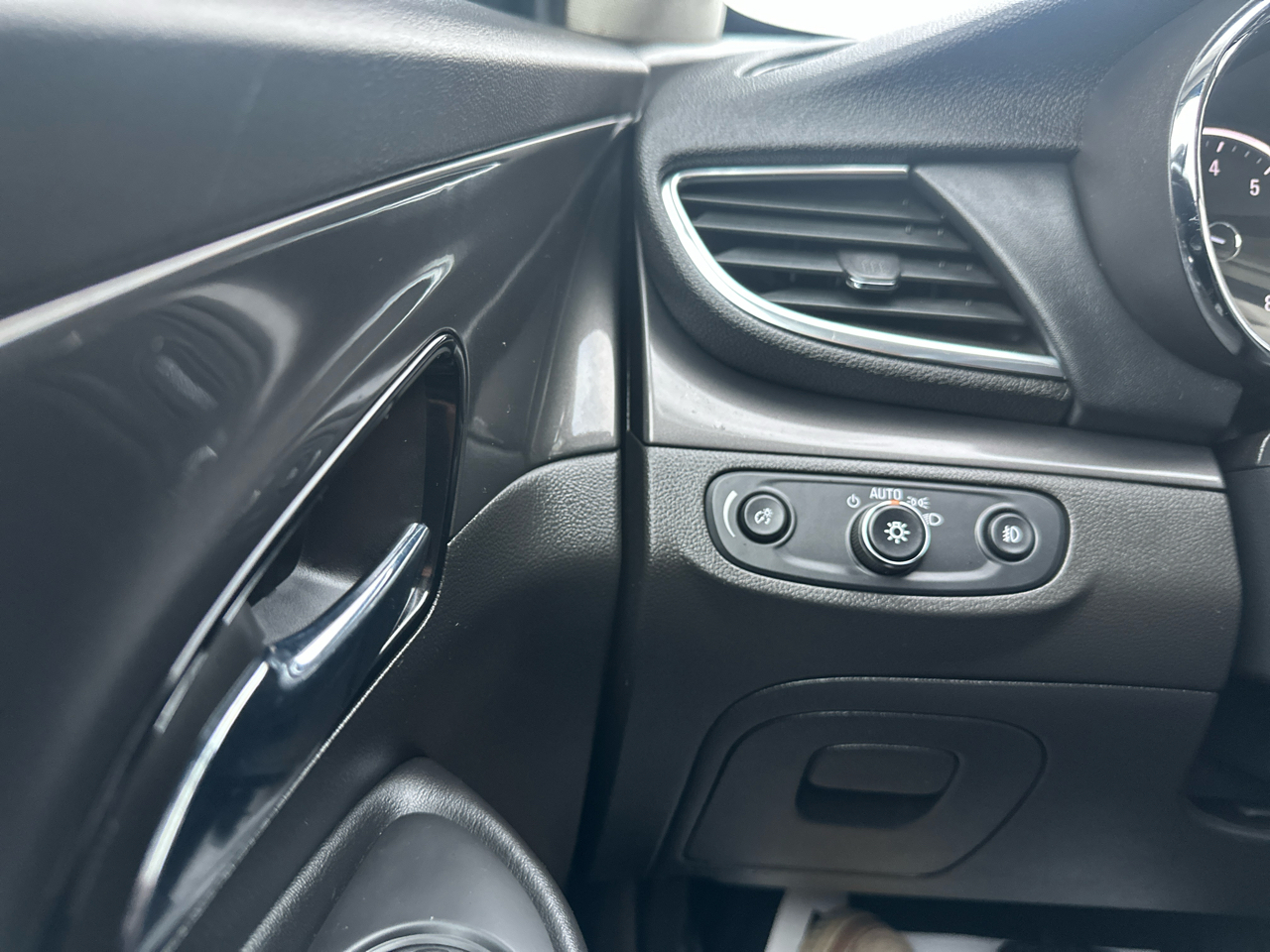 Buick Encore AWD 4dr Sport Touring 2017