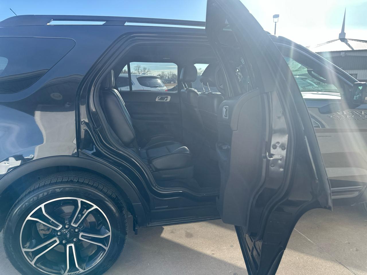 Ford Explorer 4WD 4dr Sport 2015