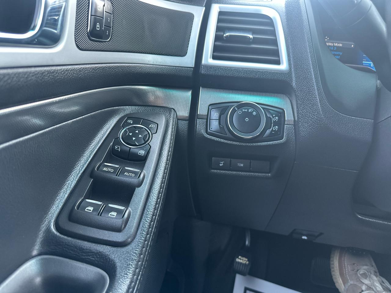 Ford Explorer 4WD 4dr Sport 2015