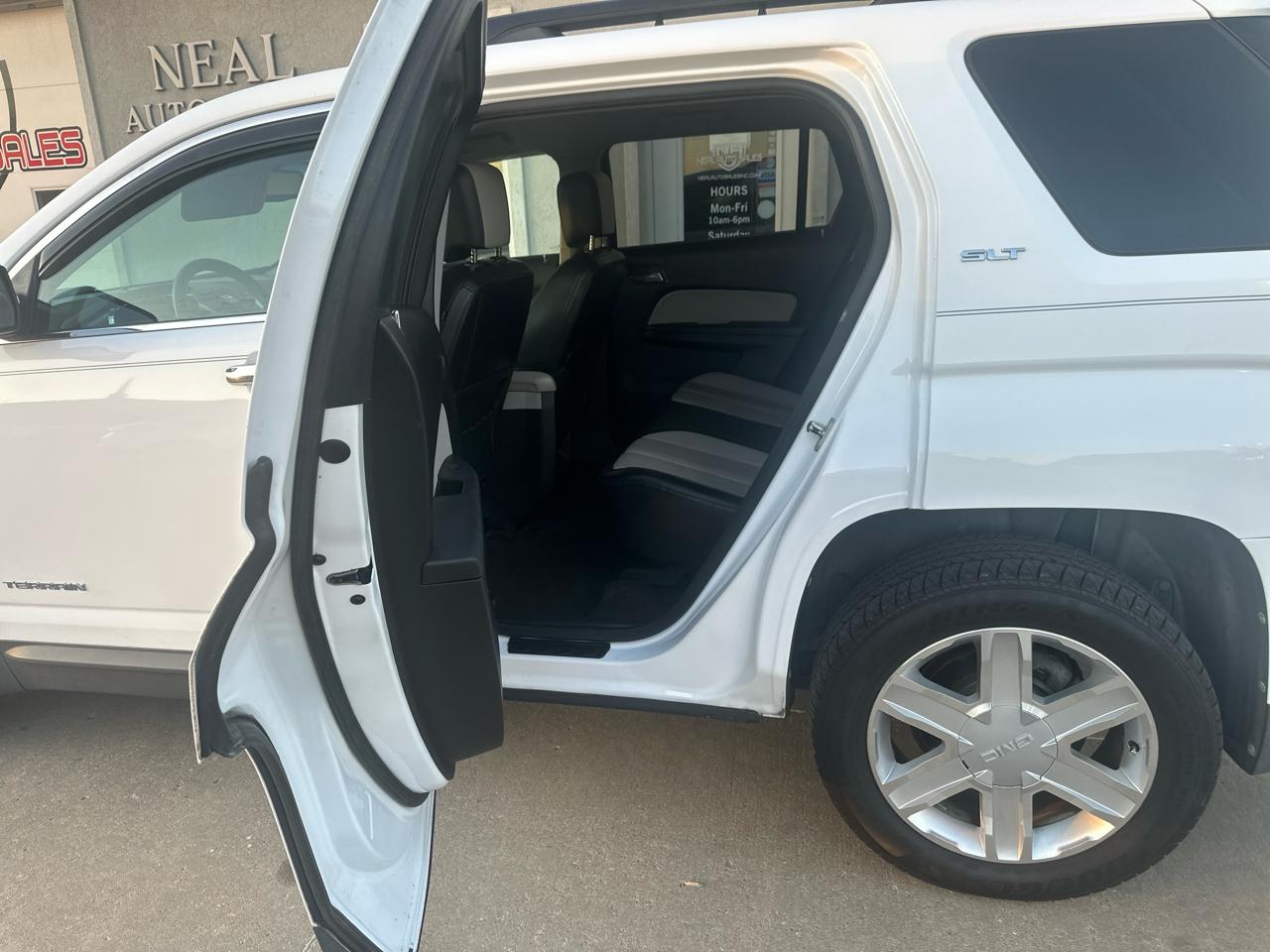 GMC Terrain AWD 4dr SLT-1 2010