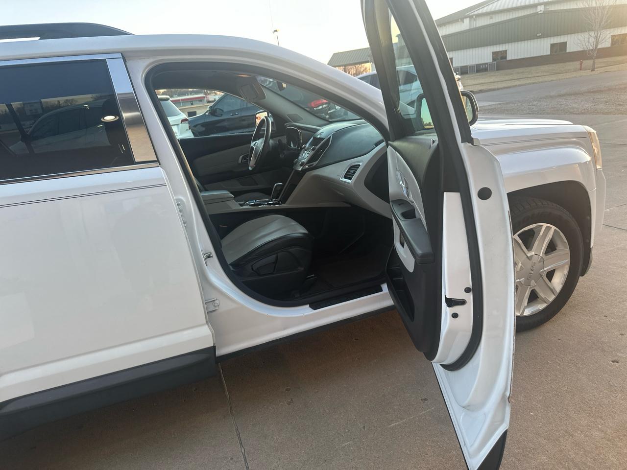 GMC Terrain AWD 4dr SLT-1 2010