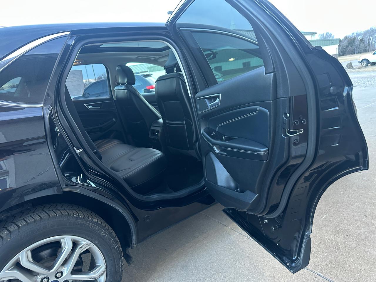 Ford Edge Titanium AWD 2017