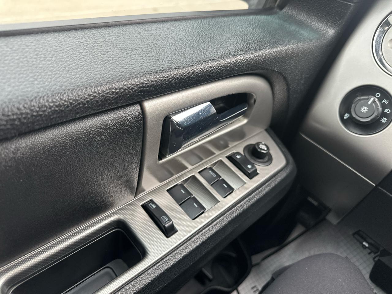 Ford Expedition EL 4WD 4dr XLT 2016