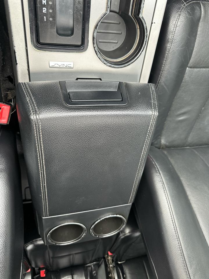 Ford Expedition EL 4WD 4dr XLT 2016