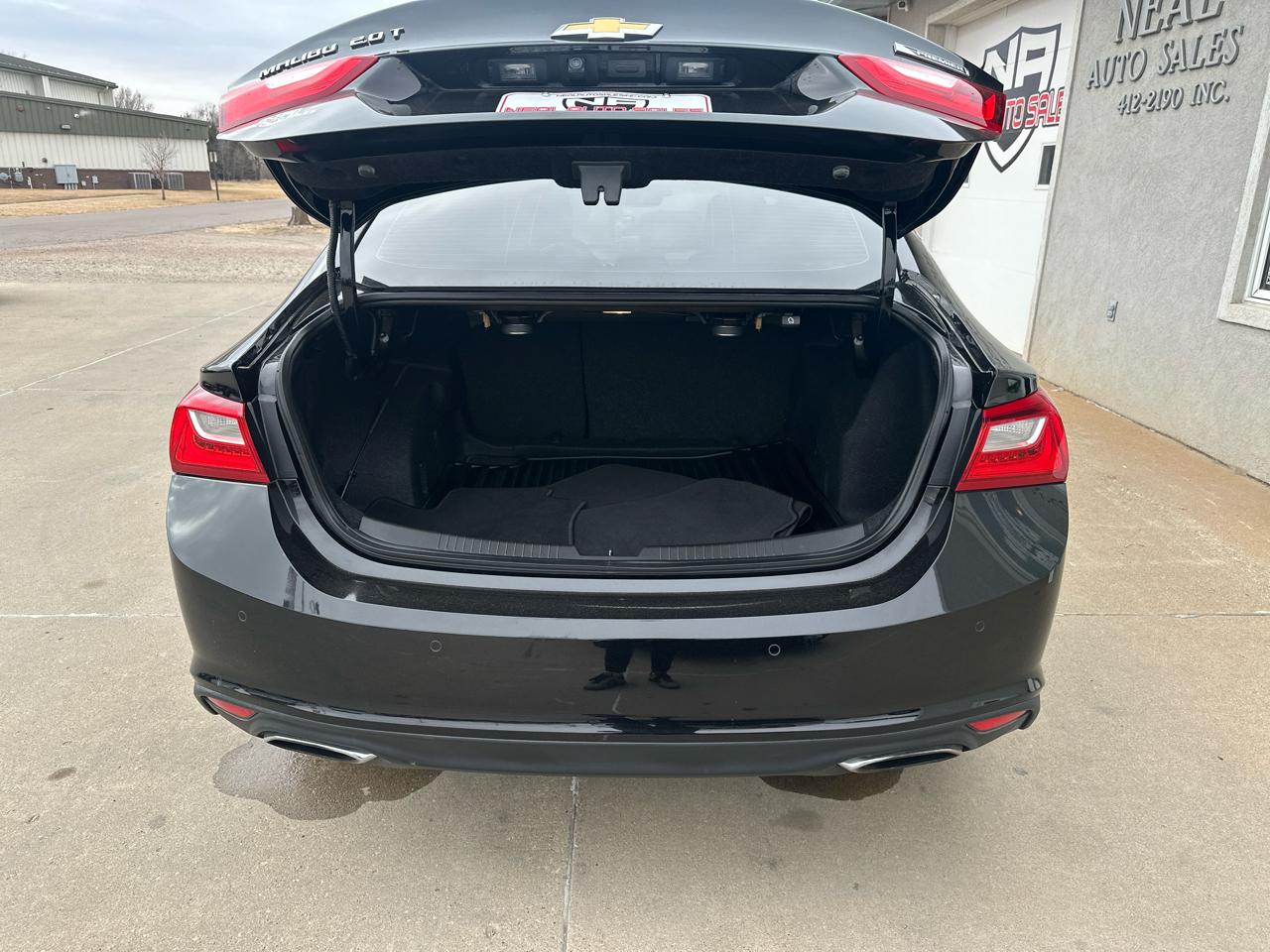 Chevrolet Malibu 4dr Sdn Premier w/2LZ 2016