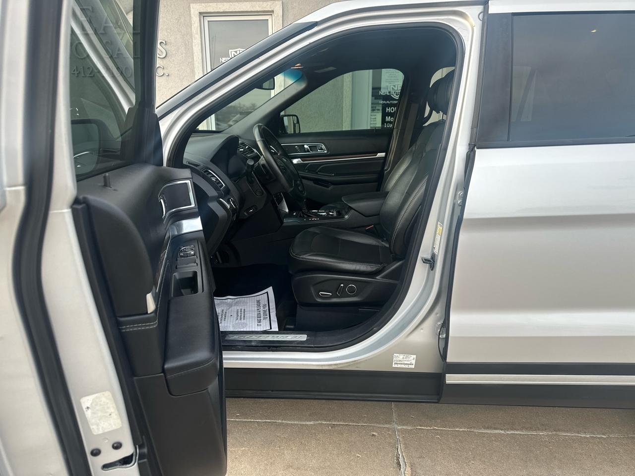 Ford Explorer Limited 4WD 2017