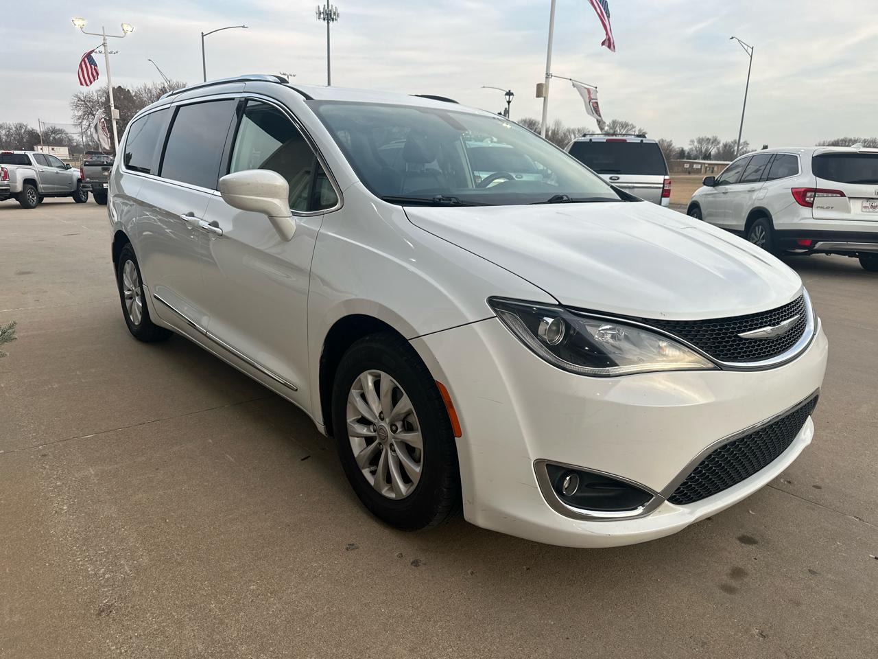 Chrysler Pacifica Touring L Plus FWD 2018