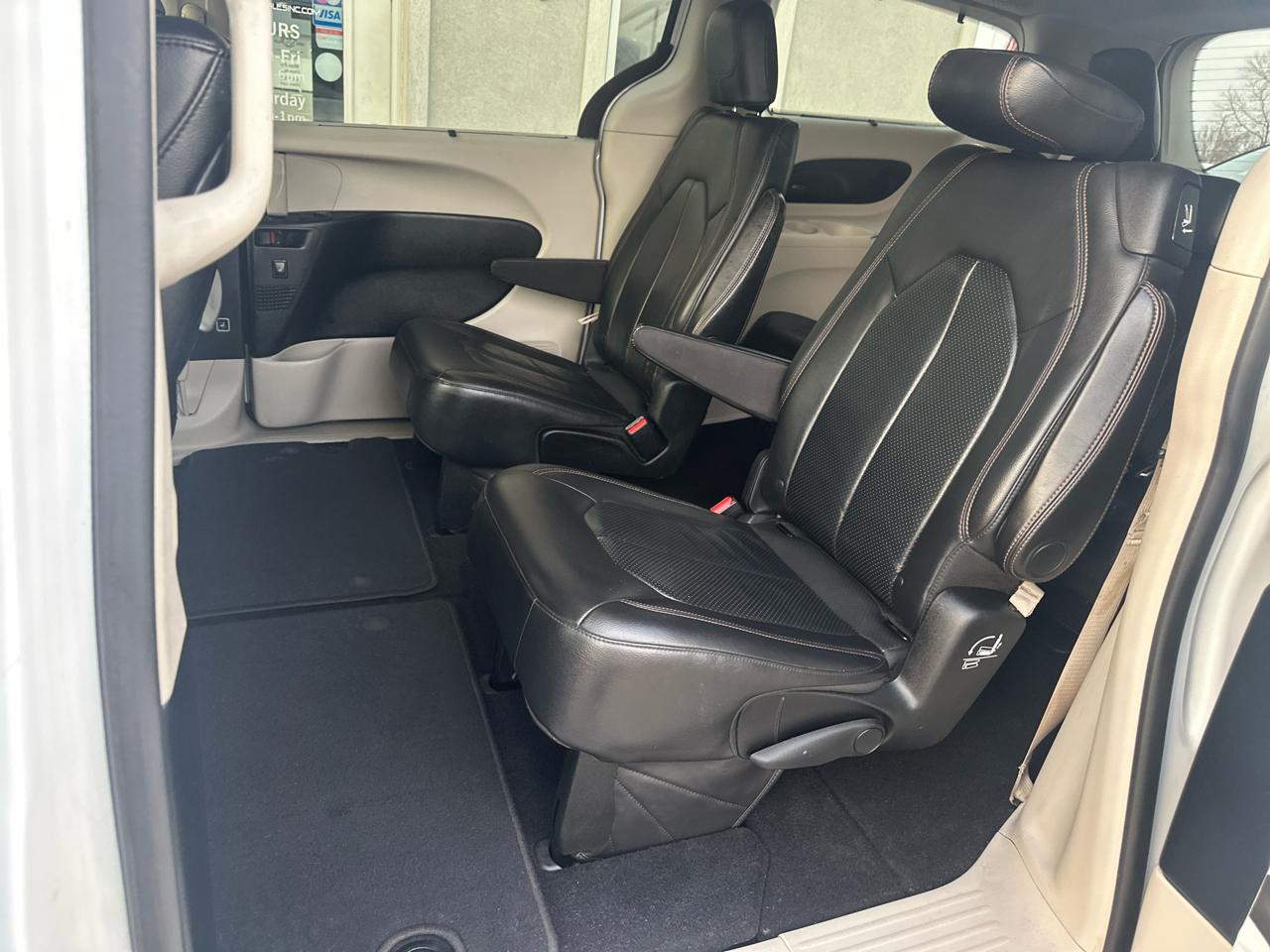 Chrysler Pacifica Touring L Plus FWD 2018