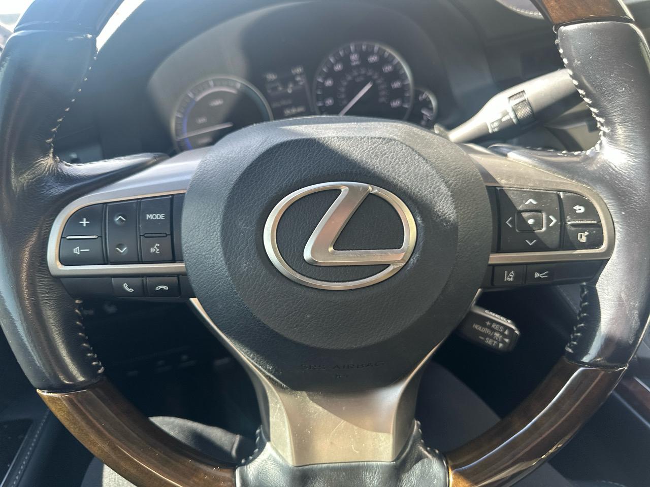 Lexus ES 300h 4dr Sdn Hybrid 2016