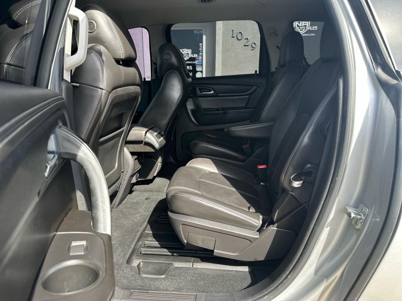 Chevrolet Traverse AWD 4dr LT w/2LT 2017