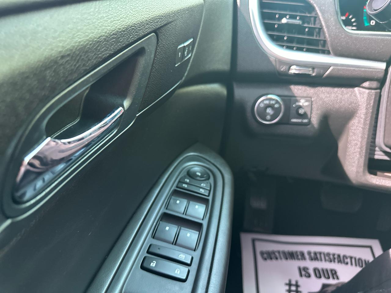 Chevrolet Traverse AWD 4dr LT w/2LT 2017