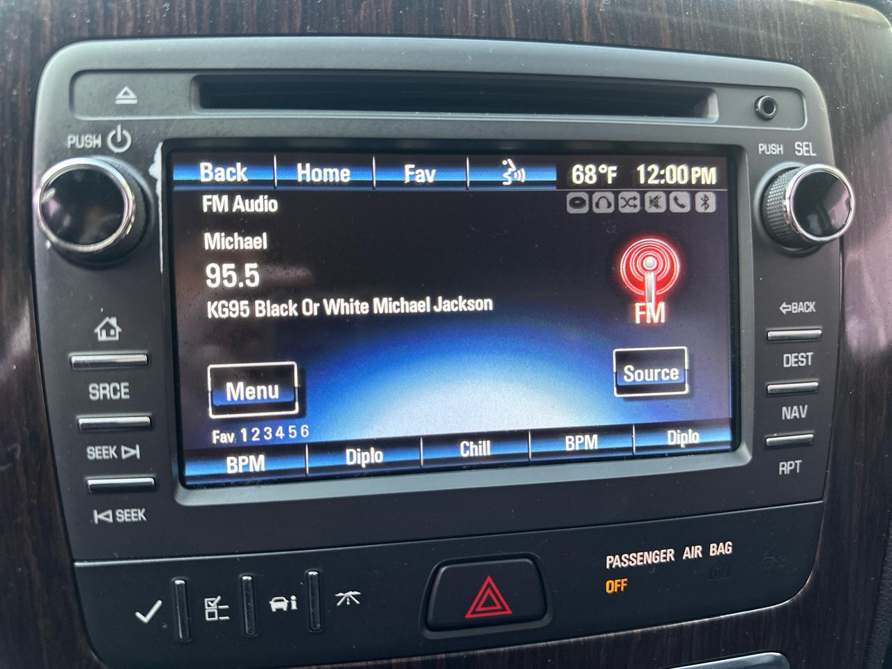 Chevrolet Traverse AWD 4dr LT w/2LT 2017