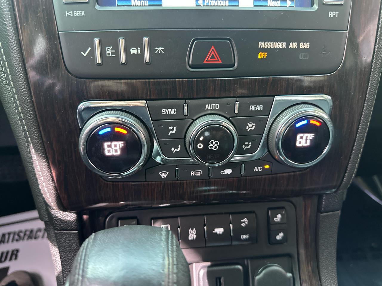 Chevrolet Traverse AWD 4dr LT w/2LT 2017