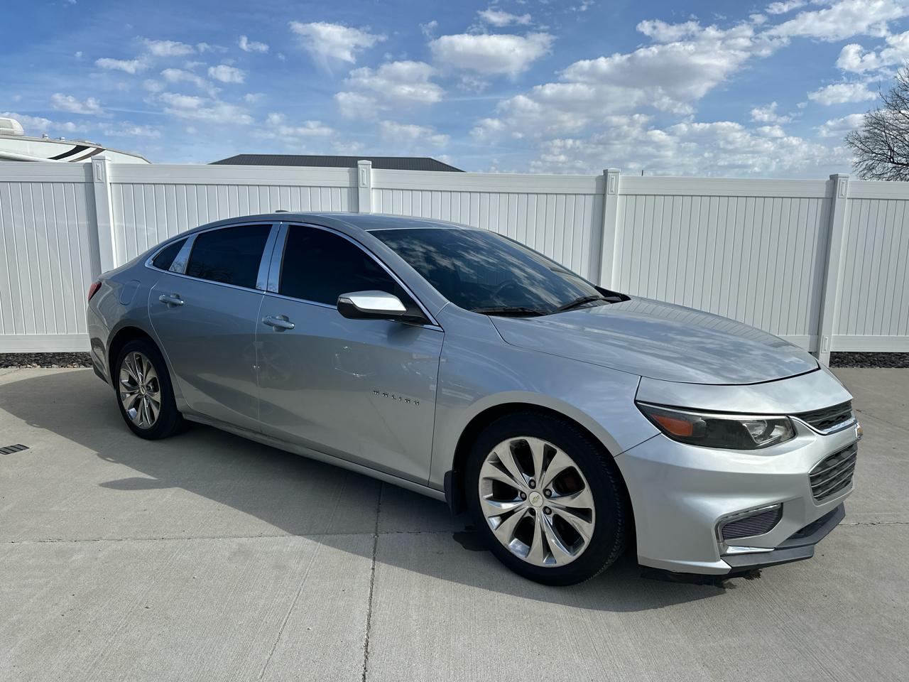 Chevrolet Malibu 4dr Sdn Premier w/2LZ 2017