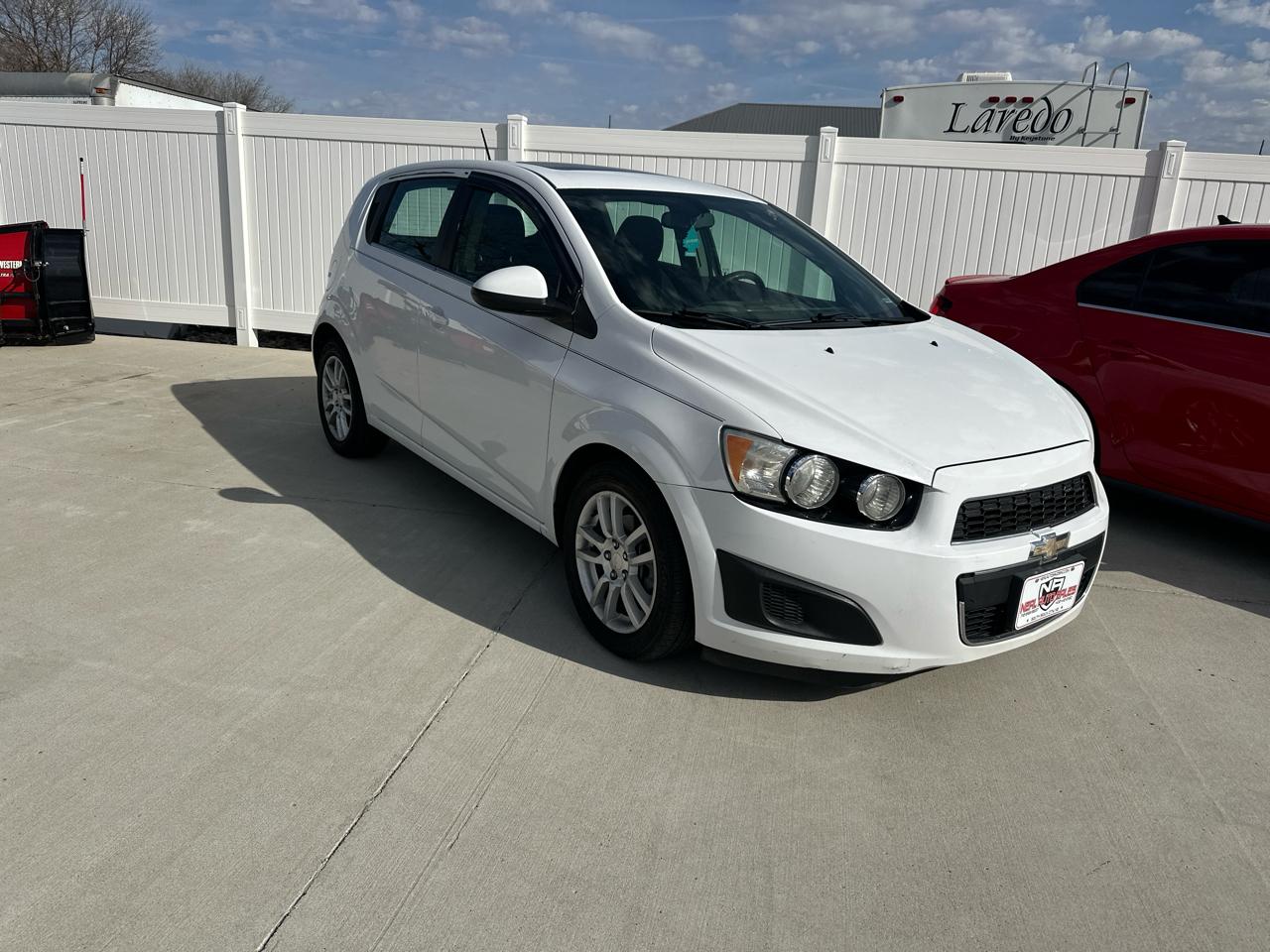 Chevrolet Sonic 5dr HB Auto LT 2015