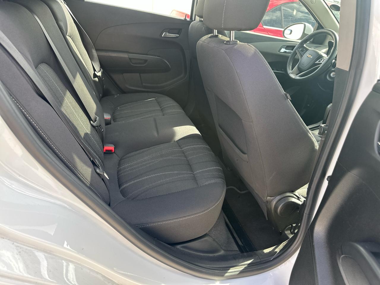 Chevrolet Sonic 5dr HB Auto LT 2015