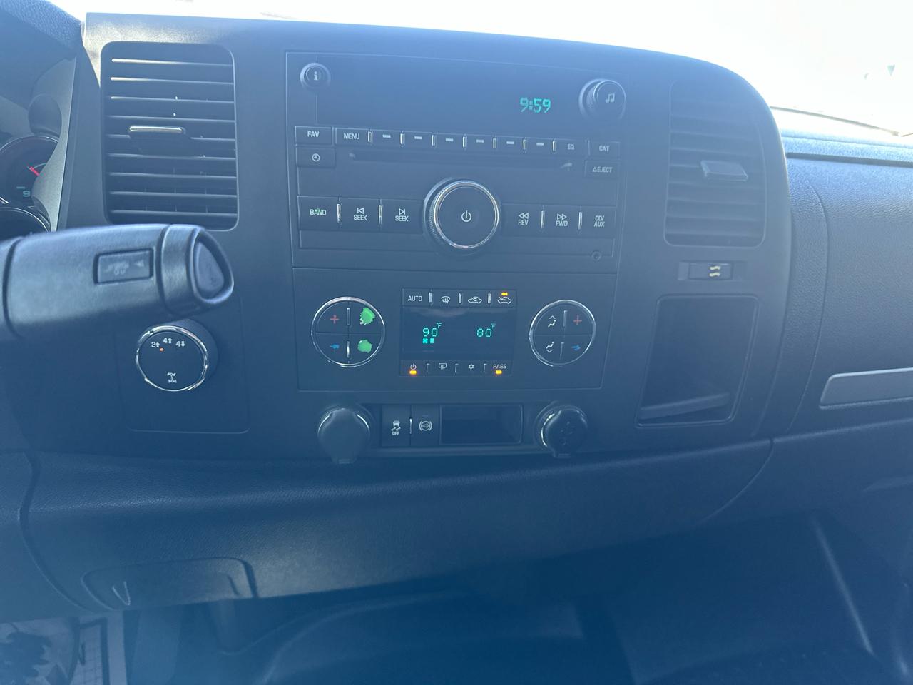 GMC Sierra 2500HD 4WD Crew Cab 153.7" SLE 2013