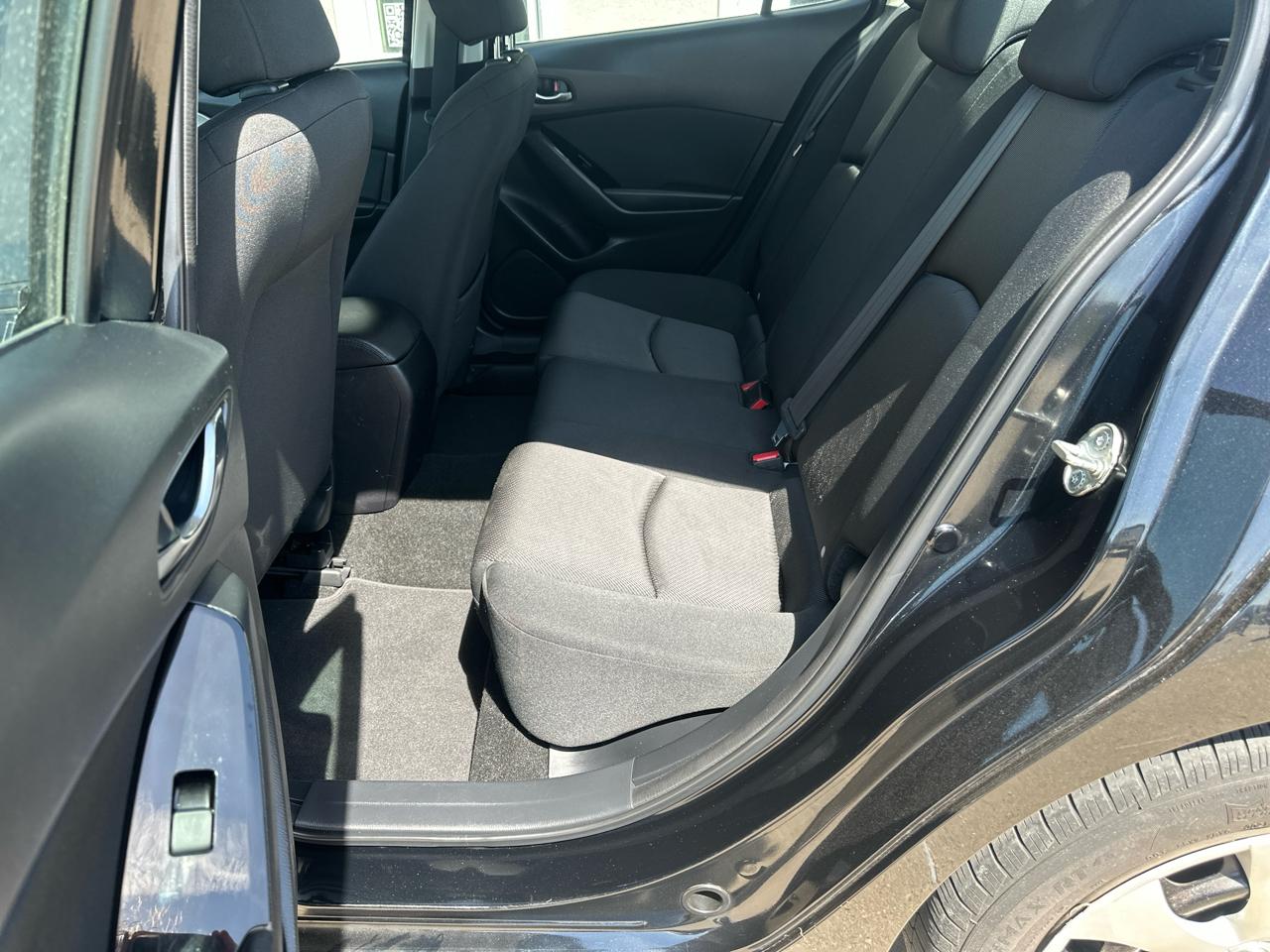 Mazda Mazda3 4-Door Sport Auto 2018