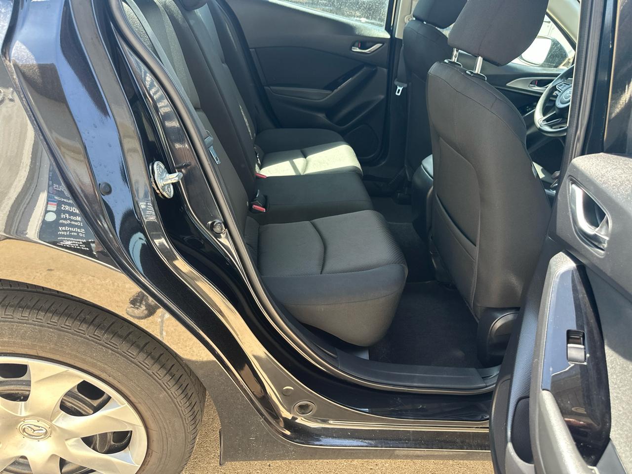 Mazda Mazda3 4-Door Sport Auto 2018