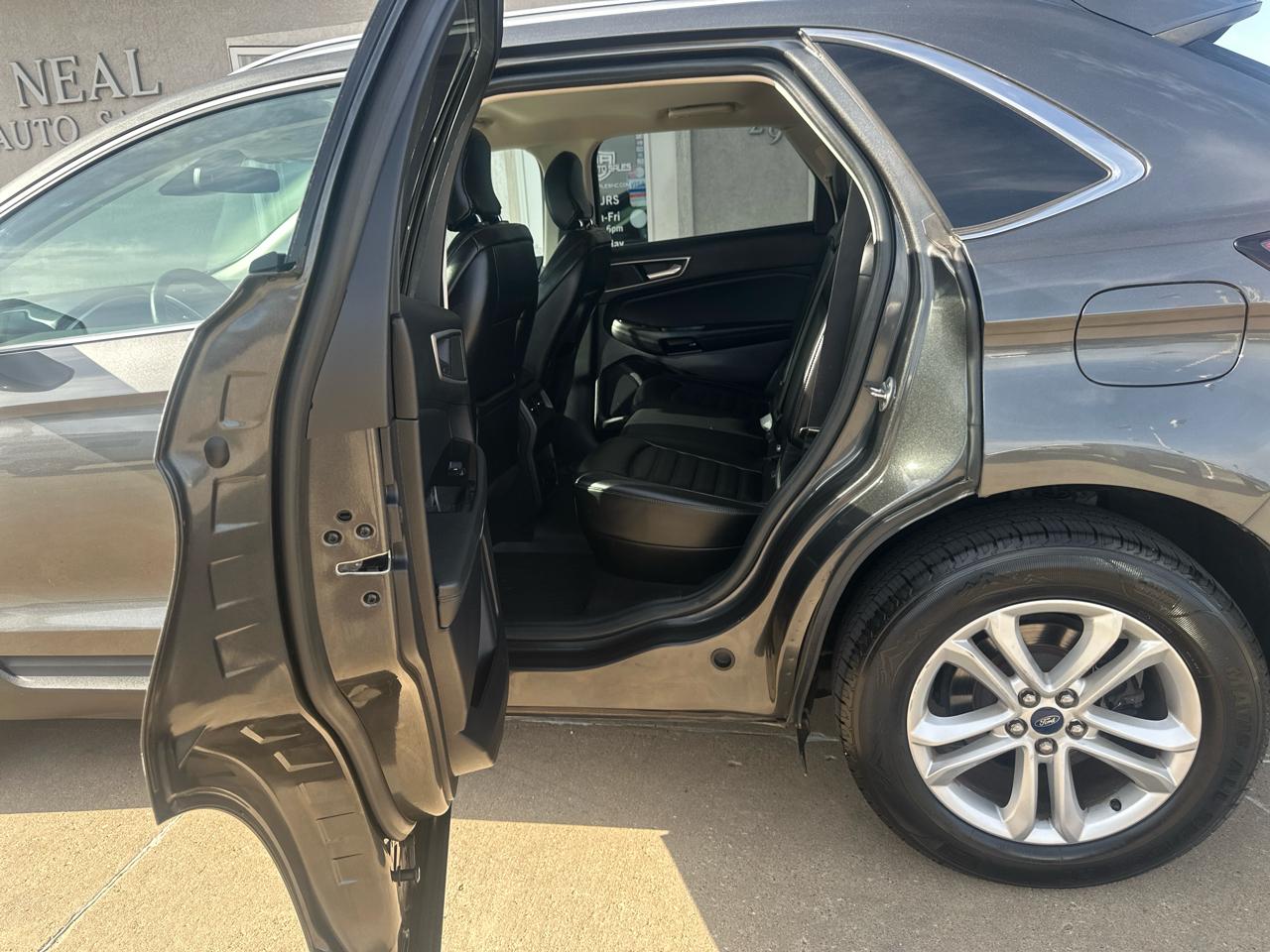 Ford Edge SEL AWD 2019