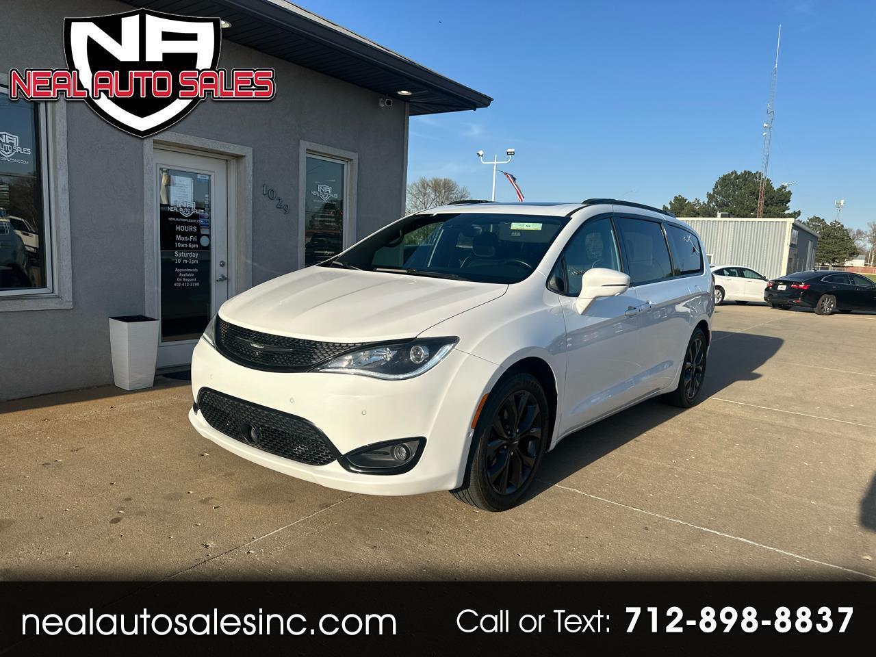 Chrysler Pacifica Limited FWD 2019