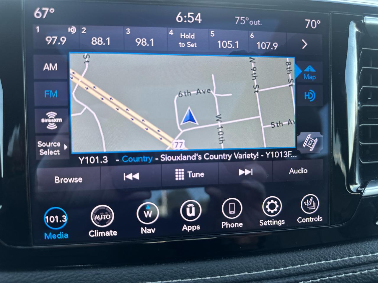 Chrysler Pacifica Limited FWD 2019