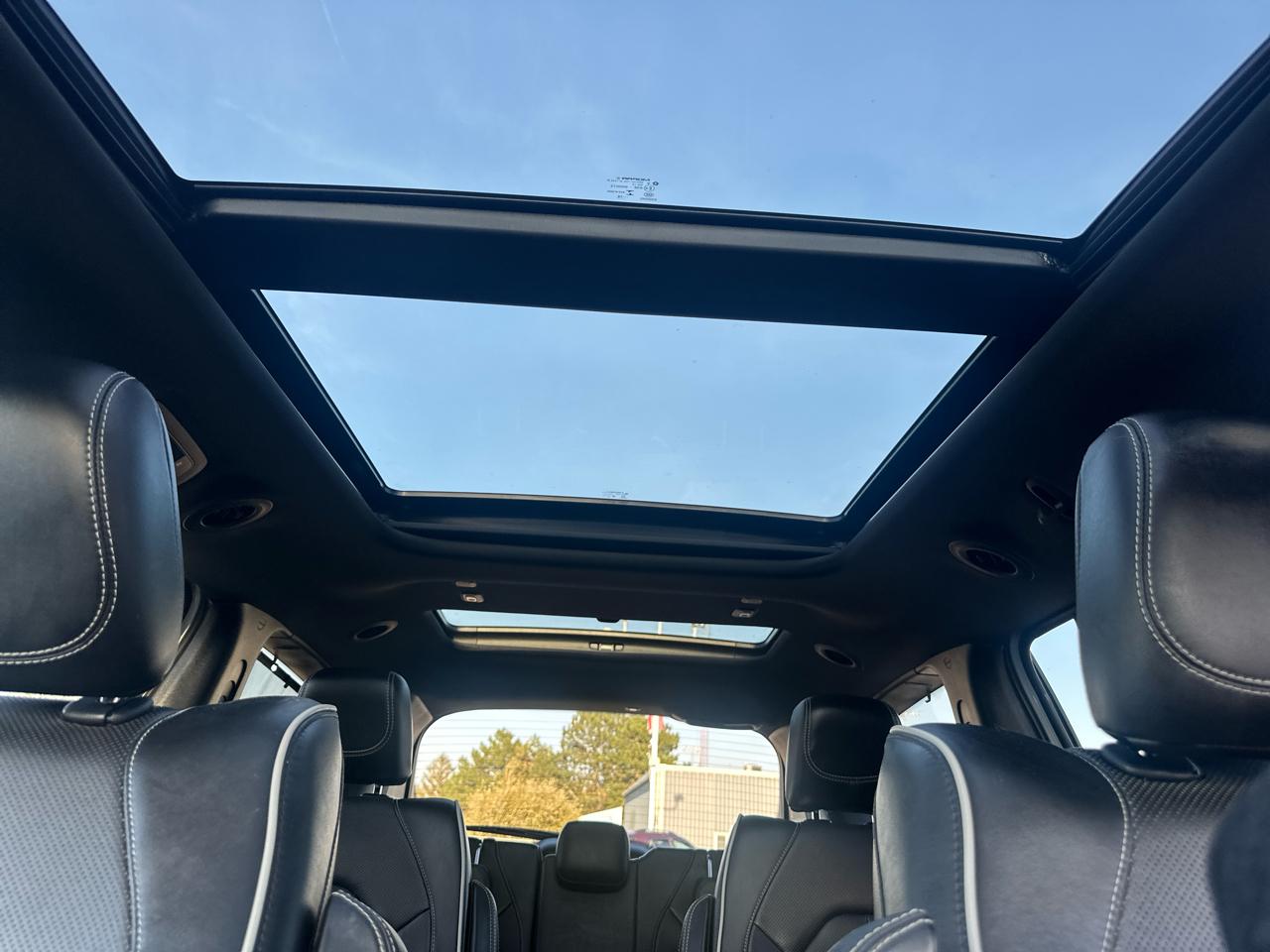 Chrysler Pacifica Limited FWD 2019