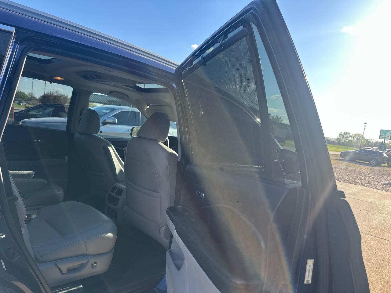 Honda Pilot AWD 4dr Elite w/RES & Navi 2016
