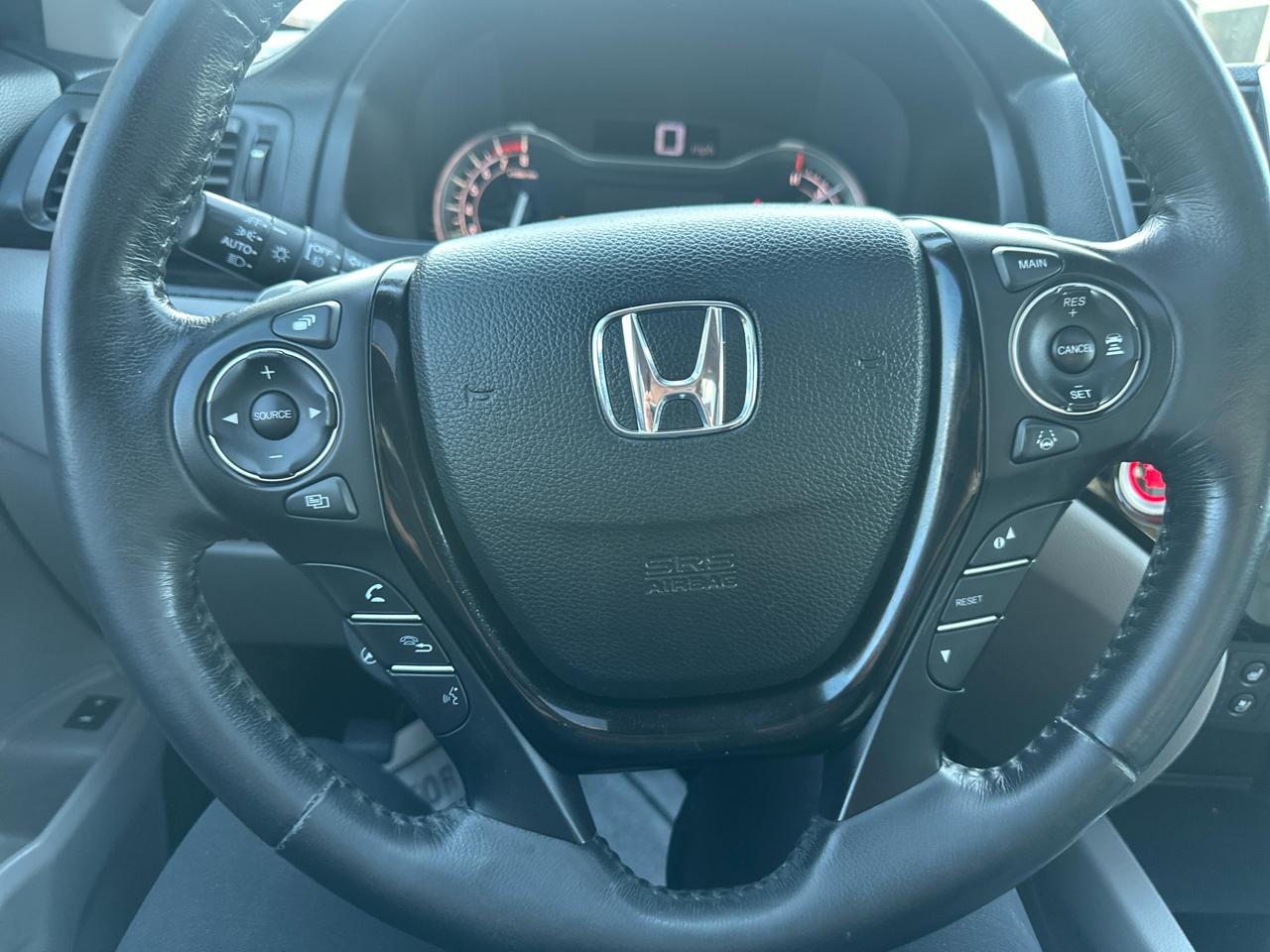 Honda Pilot AWD 4dr Elite w/RES & Navi 2016
