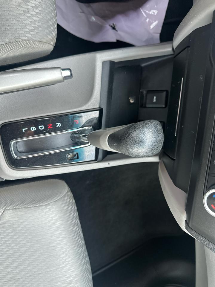 Honda Civic Sedan 4dr CVT LX 2015