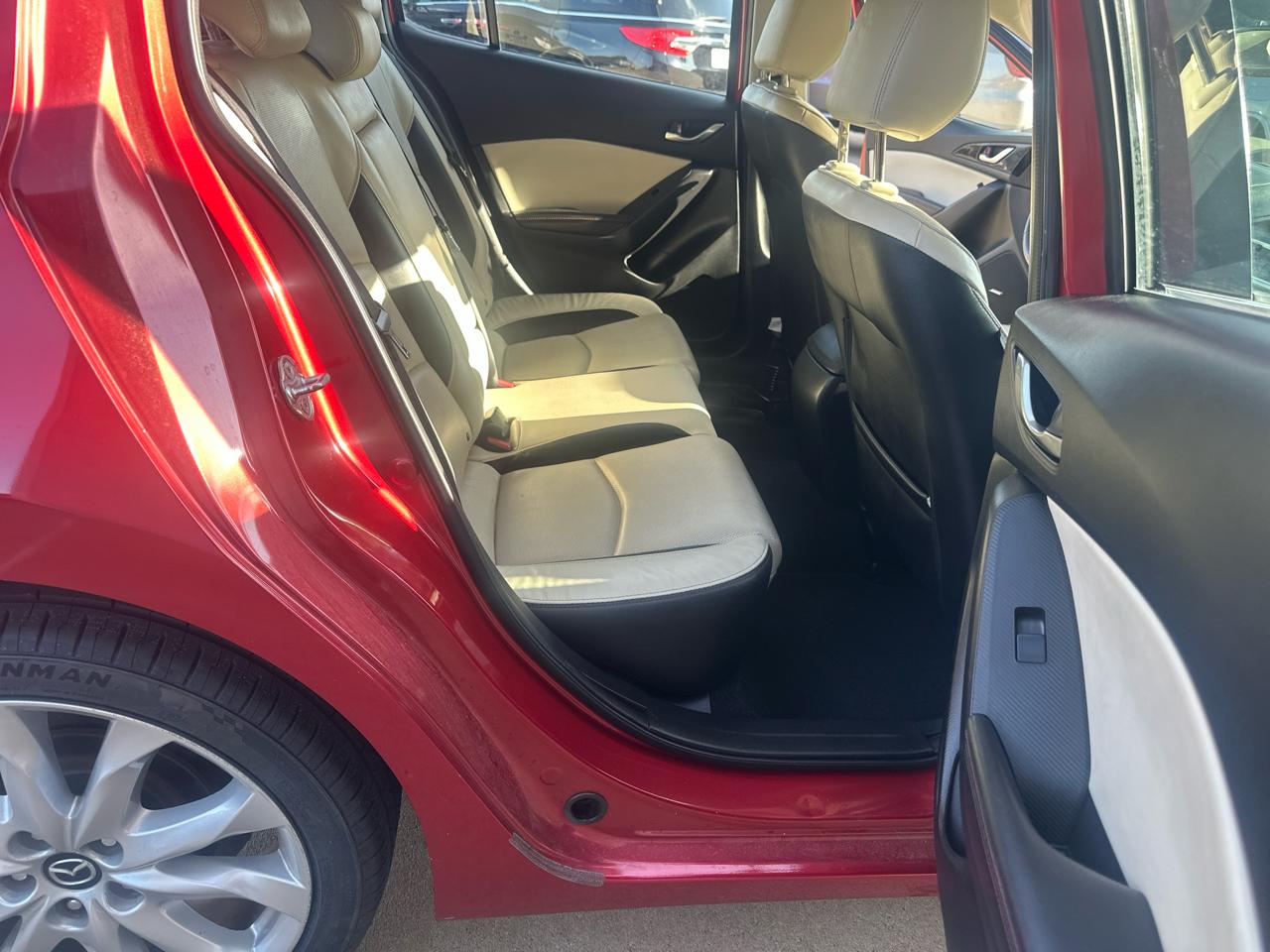 Mazda MAZDA3 5dr HB Auto s Grand Touring 2015