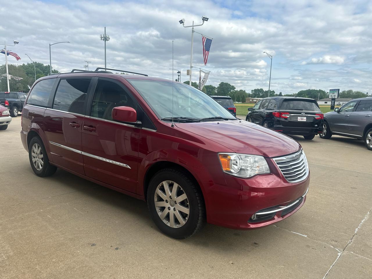 Chrysler Town & Country 4dr Wgn Touring 2016