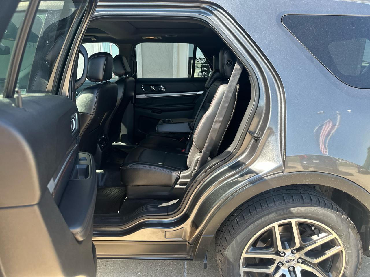 Ford Explorer Sport 4WD 2017