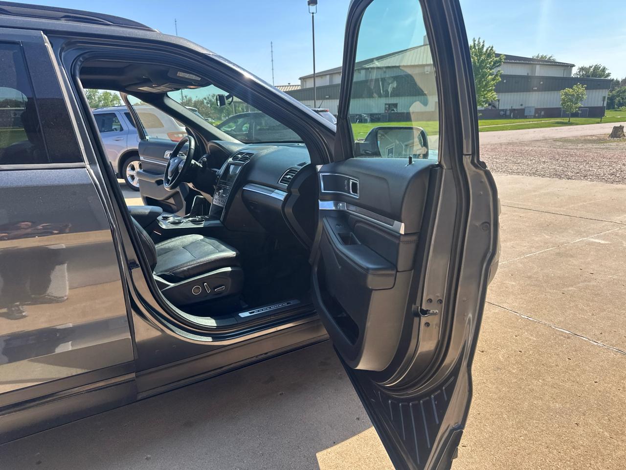 Ford Explorer Sport 4WD 2017