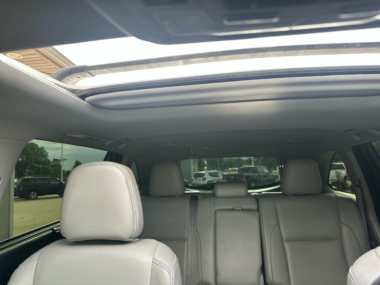 Toyota Highlander XLE V6 AWD (Natl) 2018