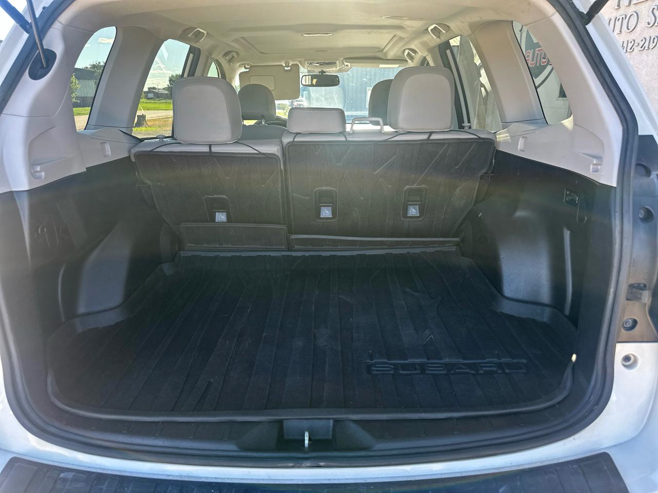 Subaru Forester 4dr CVT 2.5i Limited PZEV 2016